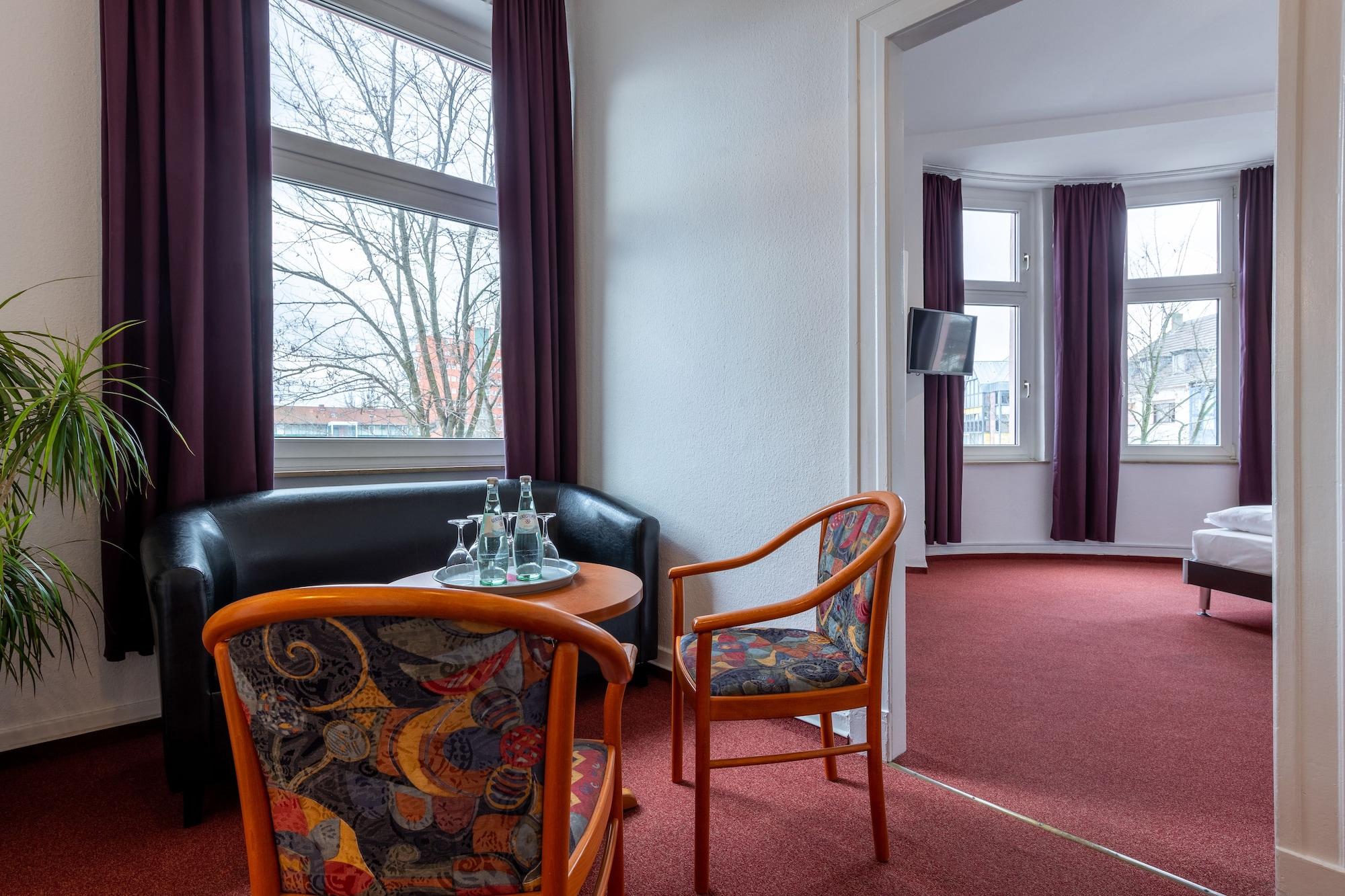 Trip Inn Hotel Schumann Düsseldorf Buitenkant foto