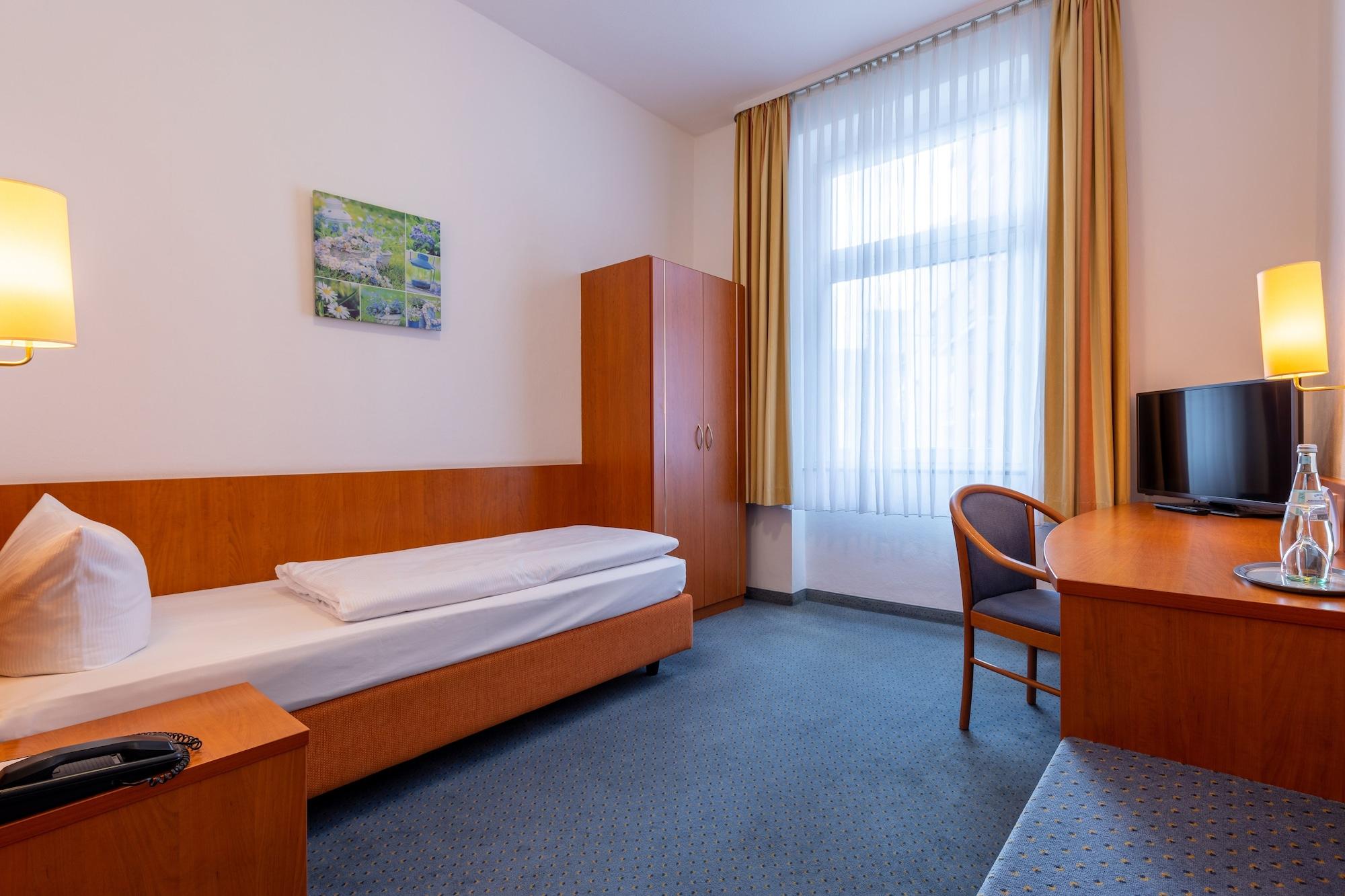 Trip Inn Hotel Schumann Düsseldorf Buitenkant foto