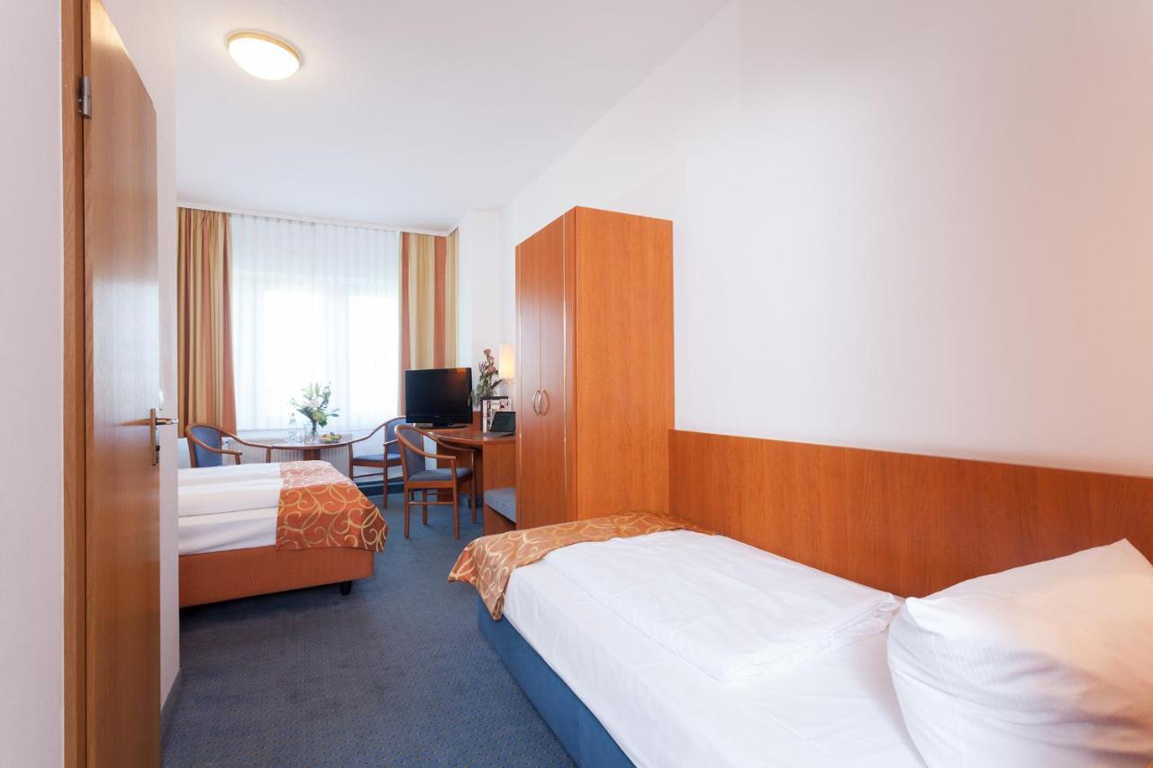 Trip Inn Hotel Schumann Düsseldorf Buitenkant foto