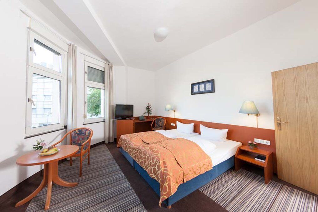 Trip Inn Hotel Schumann Düsseldorf Buitenkant foto