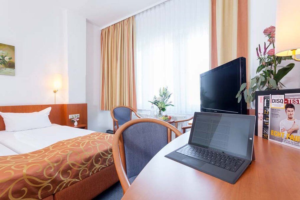Trip Inn Hotel Schumann Düsseldorf Buitenkant foto